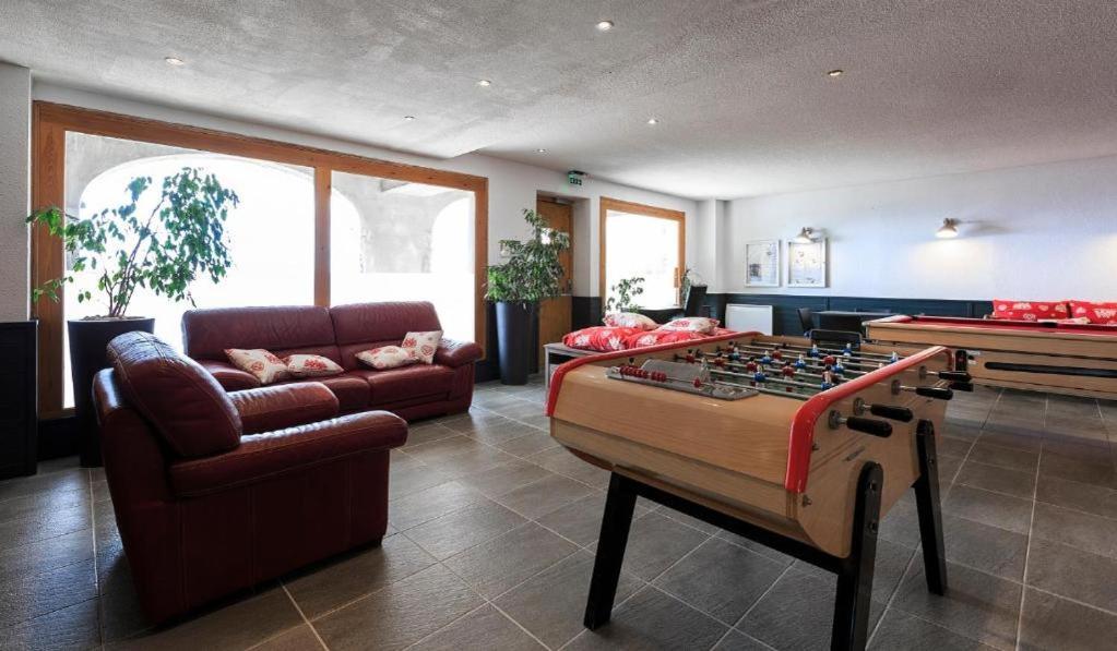 Appartement 4 Personnes Avec Piscine, Wifi, Garage Besse-et-Saint-Anastaise Εξωτερικό φωτογραφία